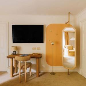 Junior Suite with Mini-bar