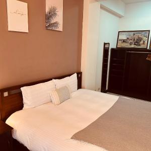 Superior King Suite