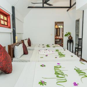 Superior Triple with Garden View