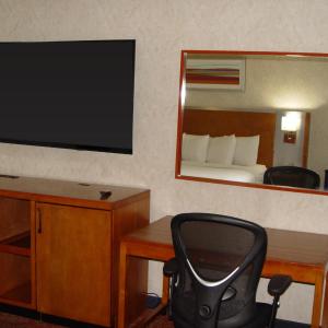 King Room with Courtyard View - Non-Smoking