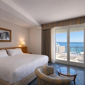 Suite with Balcony