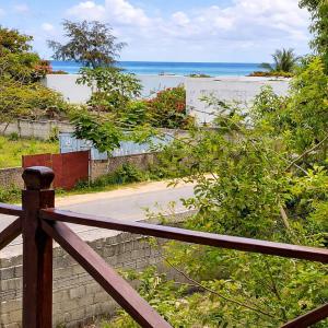 One-Bedroom Apartment with Sea View
