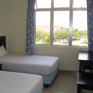 Standard Twin Room With Windows