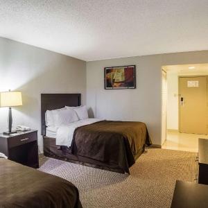 Double Room with Two Double Beds - Non-Smoking