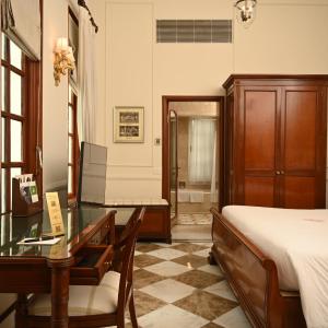 Imperial Room