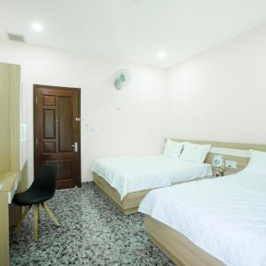 Deluxe Double or Twin Room with Balcony