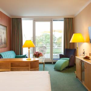 Superior Double Room with Balcony and Sea View