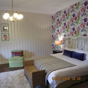Deluxe Double or Twin Room with Garden View