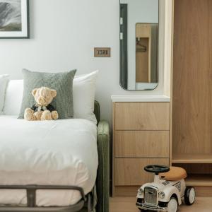 Family One Bedroom Sleeps 4