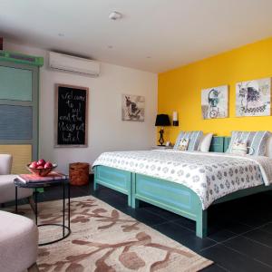 Suite Little Treats - 10% discount on food and beverages, 5% Discount on Spa and 10% Discount on Transport