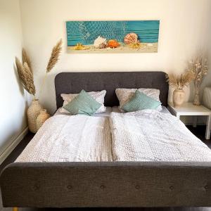 Two-Bedroom Deluxe Apartment with Garden View