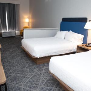 Queen Studio Suite with Two Queen Beds - Non-Smoking