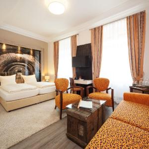 Large Double Room