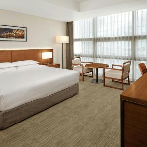 Deluxe King, Guest room, 1 King, High floor