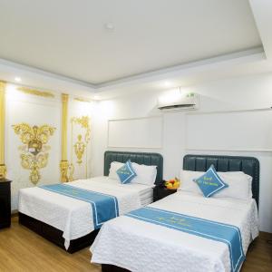 Triple Room with Garden View