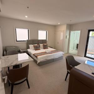 Budget Room