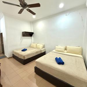 Three-Bedroom Vacation Home 