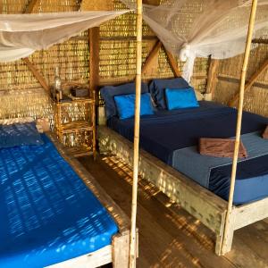 Standard Bungalow with Sea View - Shared Bathroom