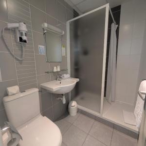 Double Room with Shower