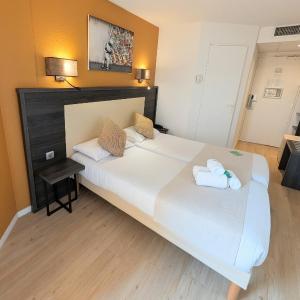 Superior Twin Room - Sea Side