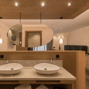 Suite with Garden View