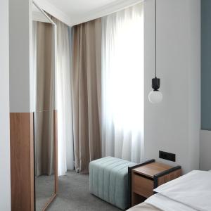 Queen Room with Balcony