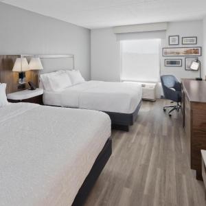 Queen Room with Two Queen Beds - Hearing Access/Non-Smoking
