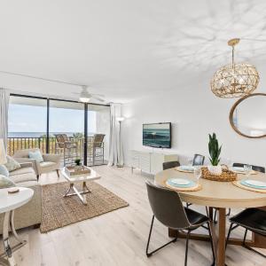 Deluxe Two-Bedroom Apartment - Oceanfront - Unit 204