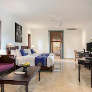 Royal Suite Room with Daily Afternoon Taste Escape and Extra Benefit