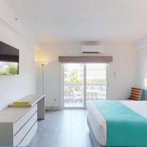 Standard Room with 1 Queensize Bed