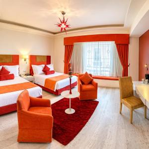 Standard Double Suite