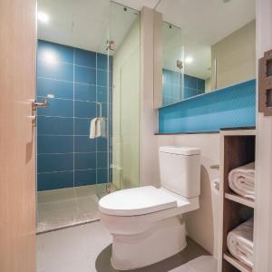 Standard King Room with Anion Air Purifier