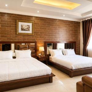 King Room with Two King Beds