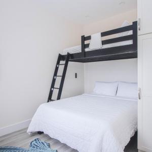Two-Bedroom Apartment - Oceanfront 