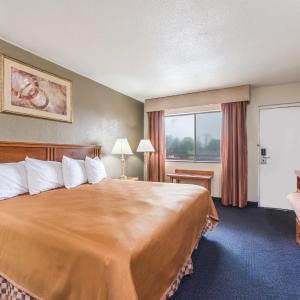 Standard King Room - Smoking