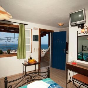 Studio (3 Adults) with Sea View