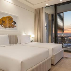 Deluxe Twin Room with Balcony