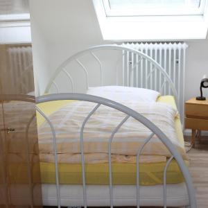 Single Room with Shared Bathroom