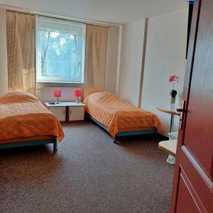 Large Twin Room