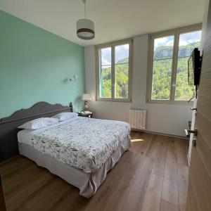 Four-Bedroom Penthouse Apartment