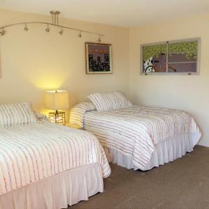 Standard Double Room with Mountain View