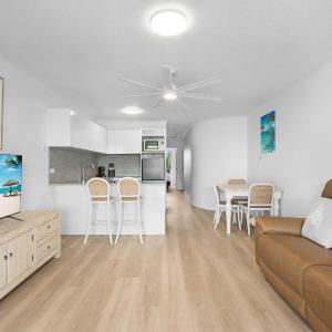 One Bedroom Deluxe Apartment
