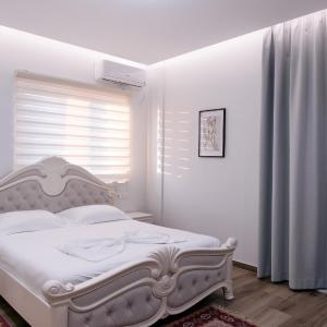 Double Room with Spa Bath
