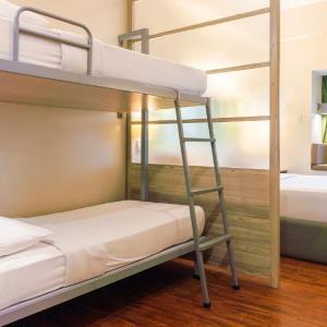 Family Queen Suite with One Queen Bed and One Bunk Bed - Non-Smoking