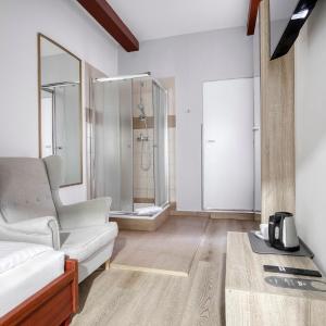 Economy Single Room