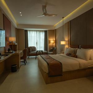 Standard King Room