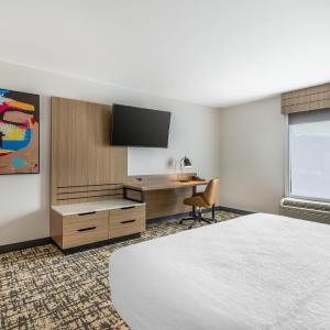 King Room - Hearing Access/Non-Smoking