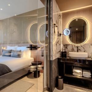 Premium Melea Room