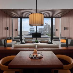 Studio King Room