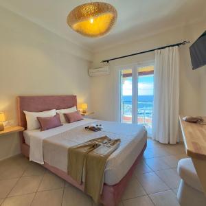 Standard Double or Twin Room with Sea View